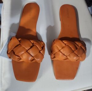 Urban Revivo Women's Braided Orange Sandals Sizd 8.5